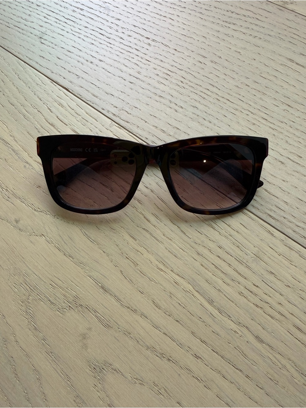 Moschino - Tortoiseshell Polarized Sunglasses - Brown Lenses
